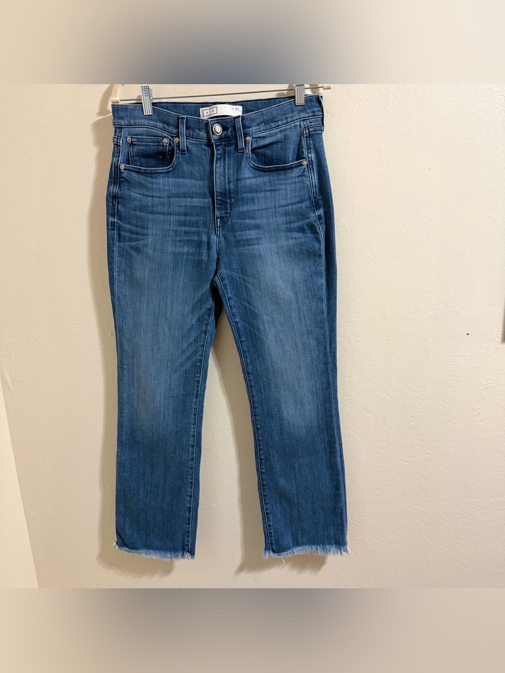AYR The Bomb Pop High Rise Straight Crop Jeans Frayed Raw Hem Blue Denim Size 31